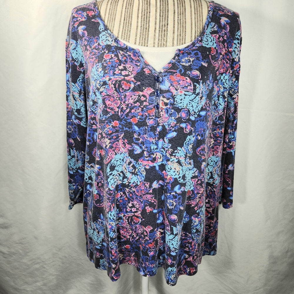 Basic Editions Navy & Multi Notch Neck Layered Look 3/4 Sleeve Top Plus Size 1X